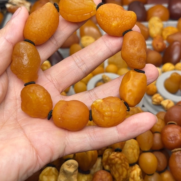 琥珀未镶嵌裸石天然蜜蜡手串