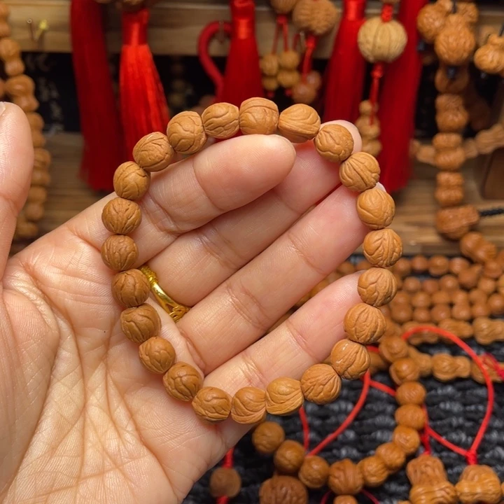 阿***猫菩提籽类龙纹桃枭挂件