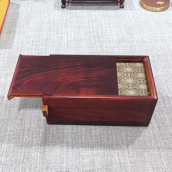 木红木工艺品雕刻工艺