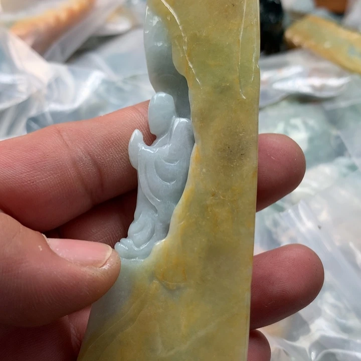 翡翠未镶嵌颈饰保真天然a货翡翠
