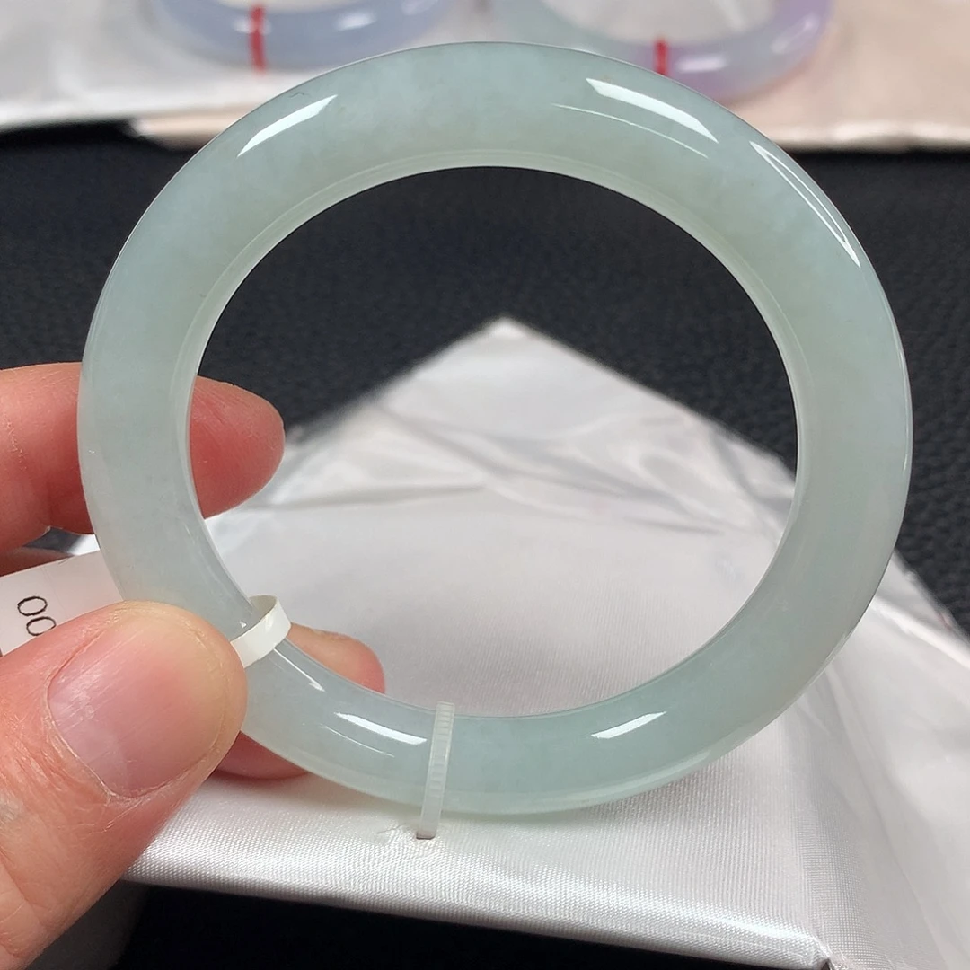 翡翠未镶嵌手镯天然翡翠手镯