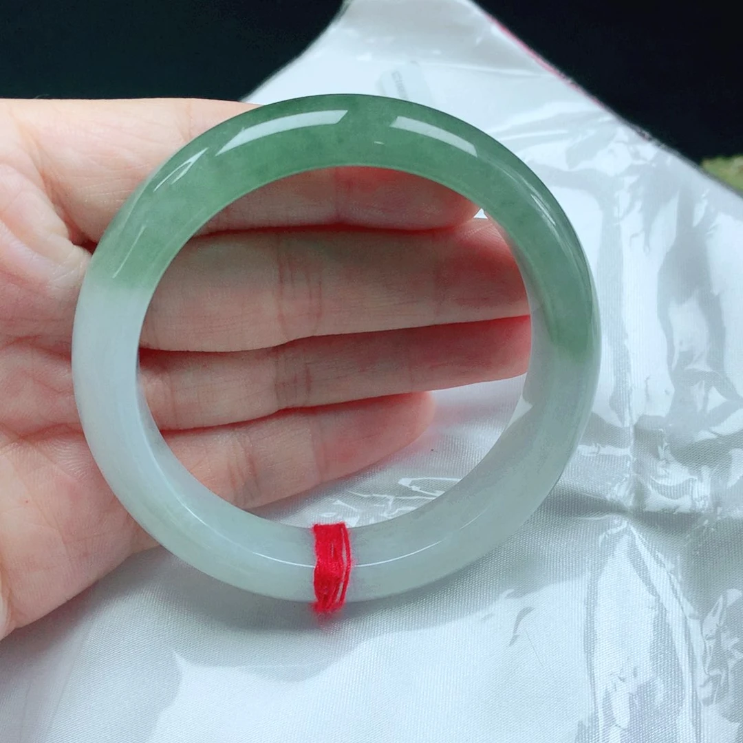 未镶嵌手镯翡翠53