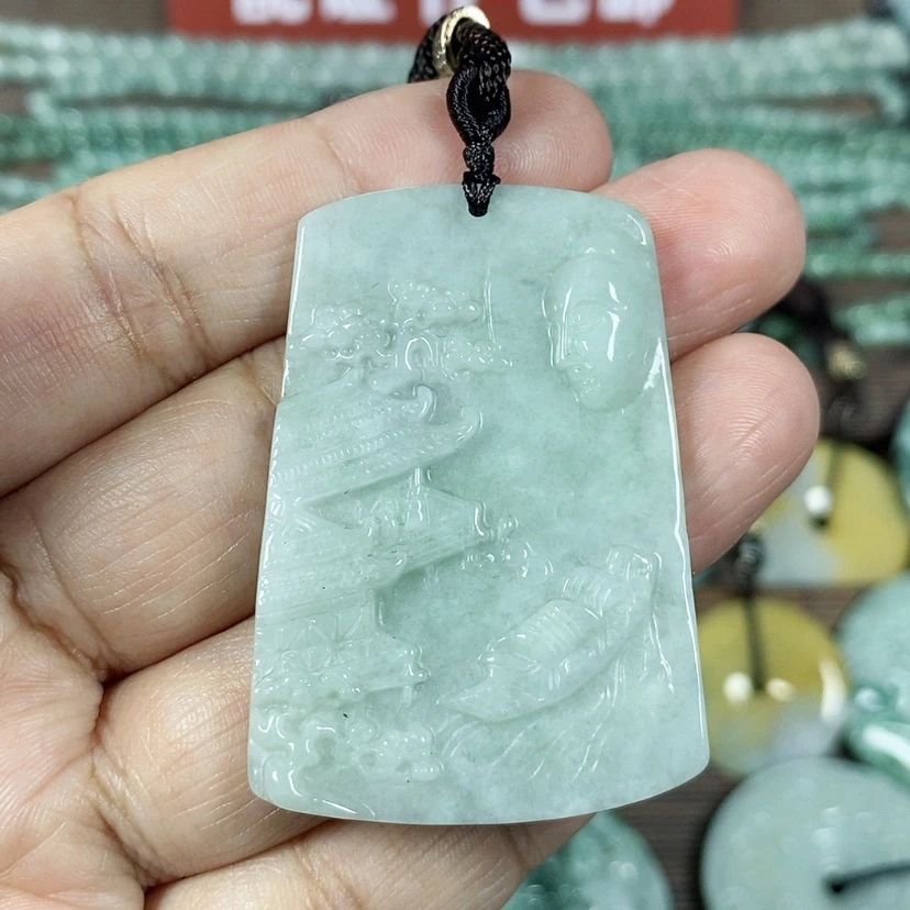 【闪购商品】翡翠颈饰未镶嵌玉吊坠翡翠玉佛观山水