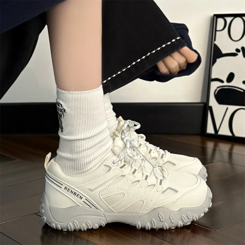 人本老爹鞋女鞋秋季爆款2025新款潮牌百搭鞋子透气厚底防滑运动鞋