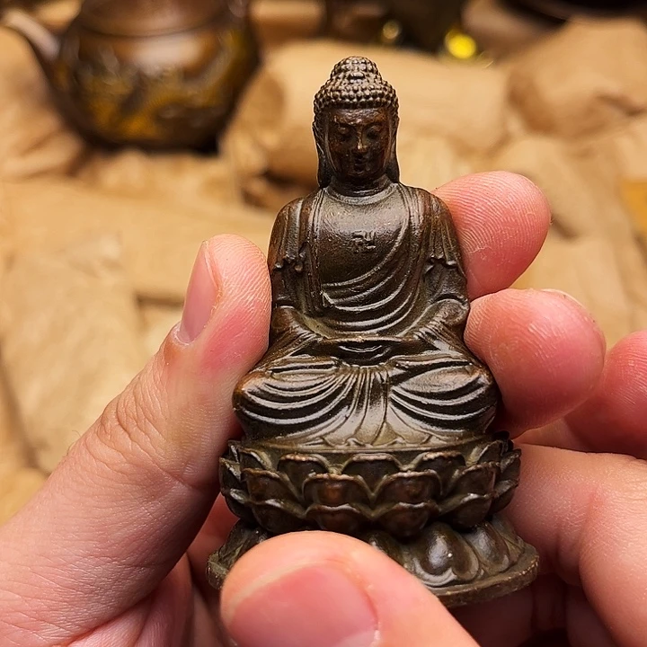 精美铜器做工精湛