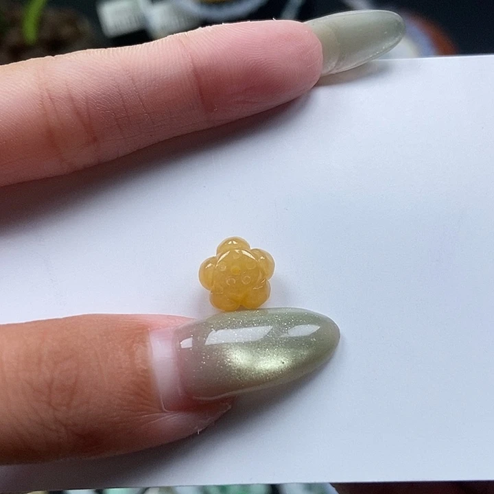 未镶嵌挂件翡翠吊坠