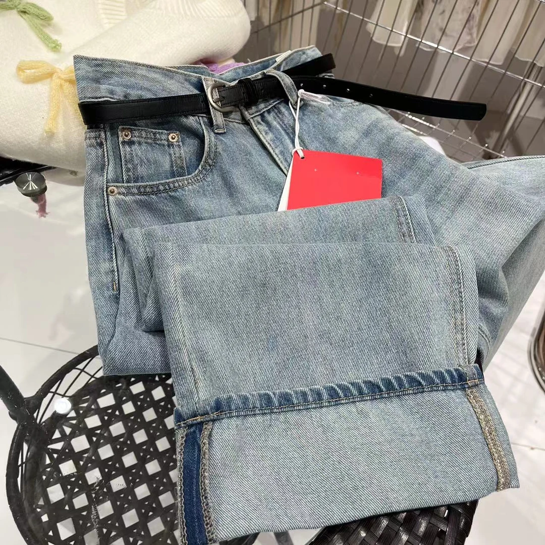 W00709新款牛仔裤（新款出厂扣眼已开，裤脚挽起，介意勿拍）