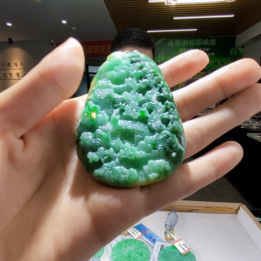 颈饰未镶嵌翡翠翡翠