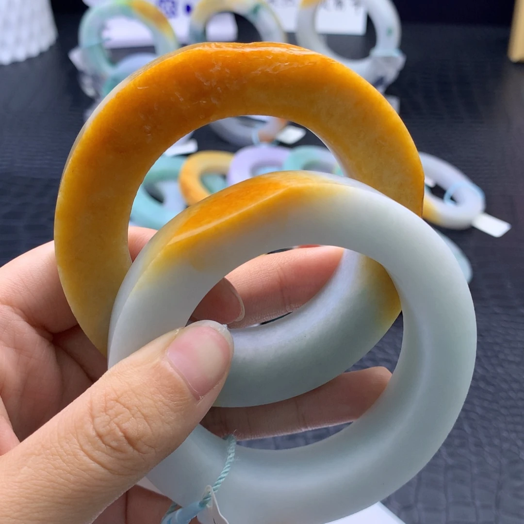 定制翡翠手镯未镶嵌陈*熹