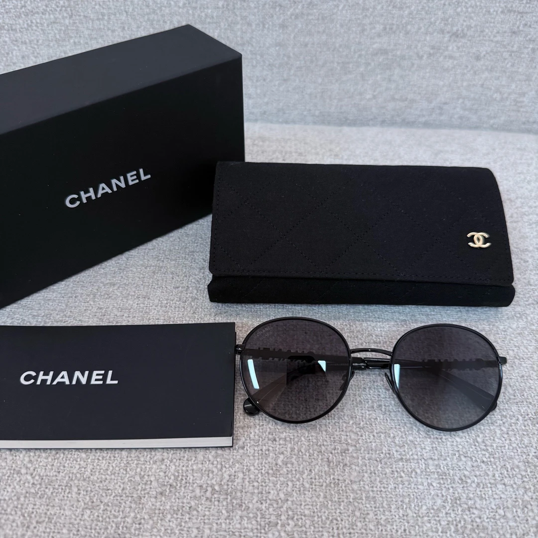 未使用 Chanel/香奈儿 黑色圆框太阳镜3 葫芦娃