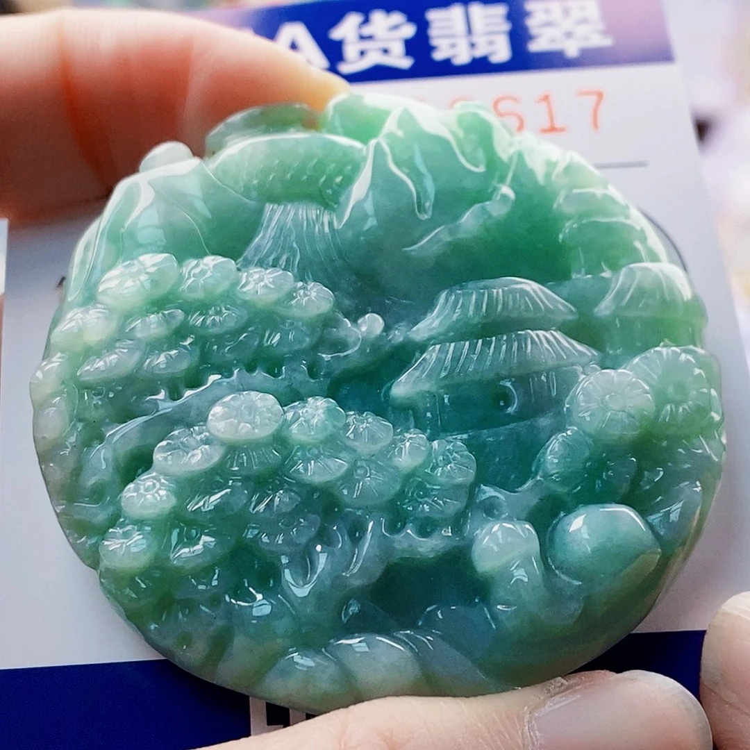 吊坠(不含链)未镶嵌翡翠