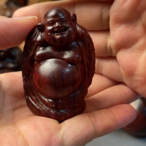 【闪购商品】小叶紫檀把件……………….