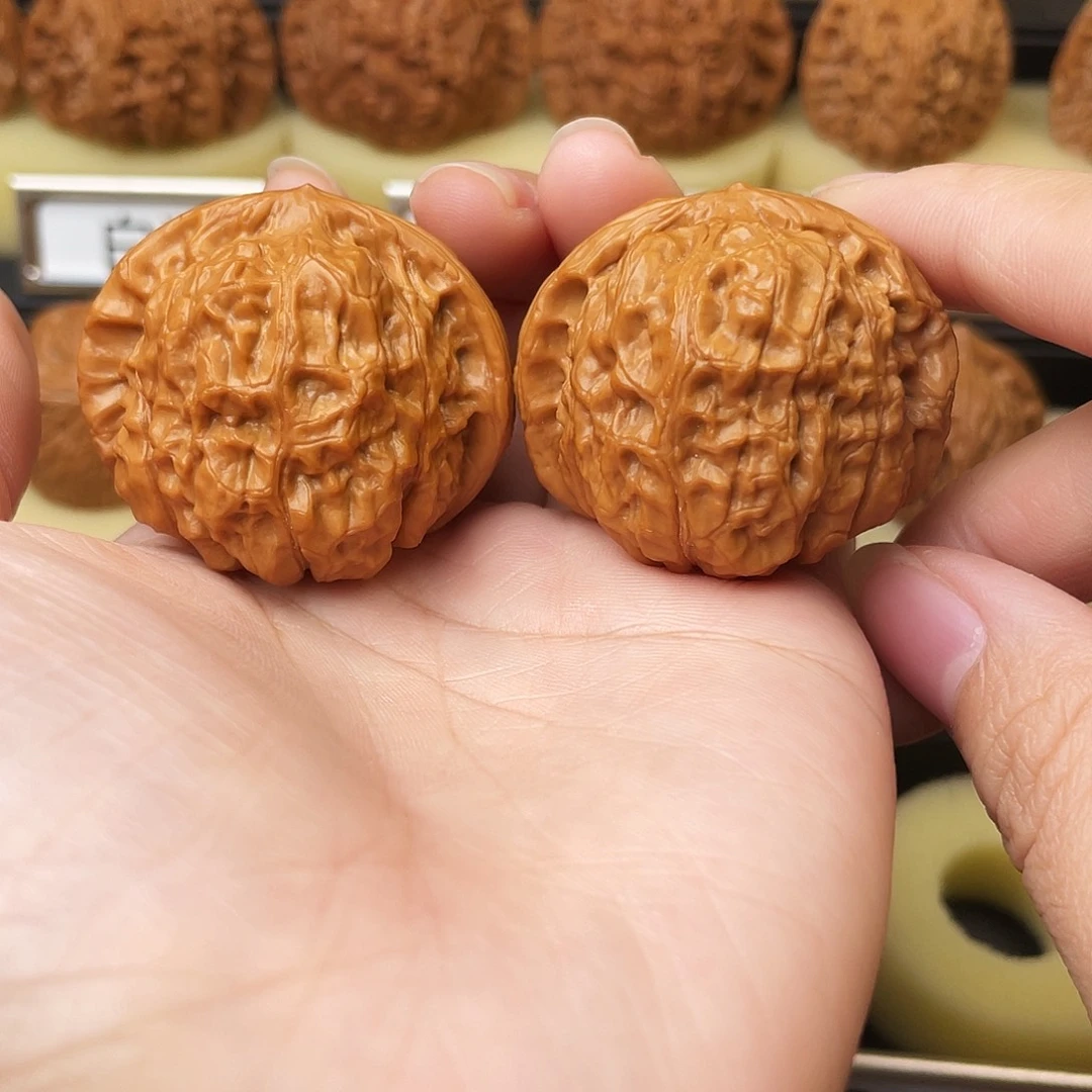 文玩核桃吊坠南瓜41尺375