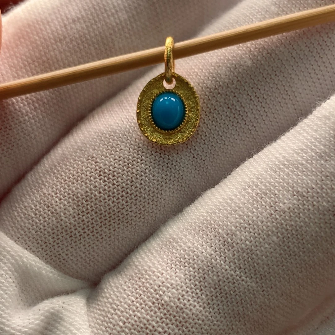 绿松石18K金镶嵌配饰