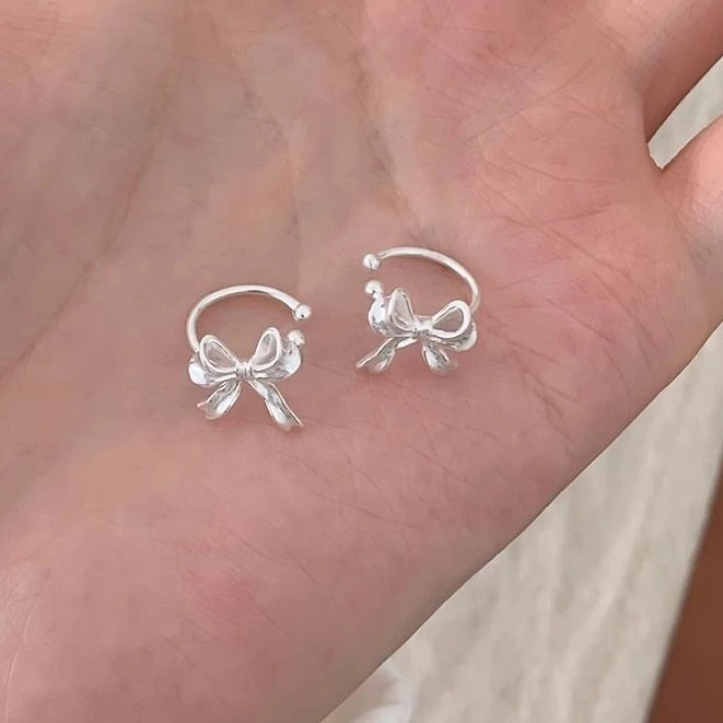 蝴蝶结耳骨夹女甜酷时髦温柔耳夹2025新款设计感新颖简约百搭配饰
