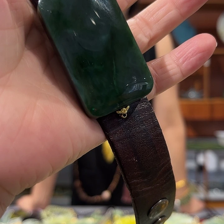 未镶嵌岫玉毛衣链
