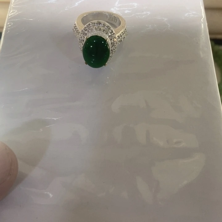 未镶嵌定制翡翠卡3