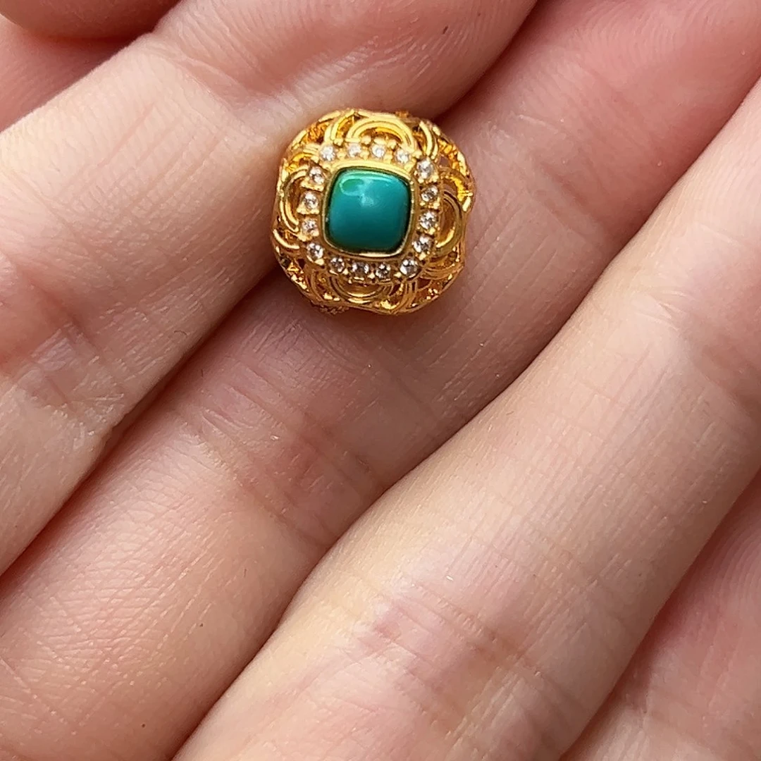 绿松石珠宝奇石18K金镶嵌