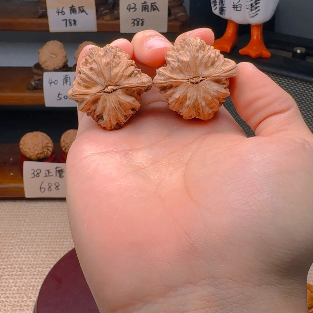 文玩核桃把件W****°3711三角