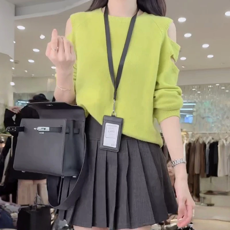 2025新款韩系纯色长袖针织衫女生个性气质宽松显瘦小众设计感上衣