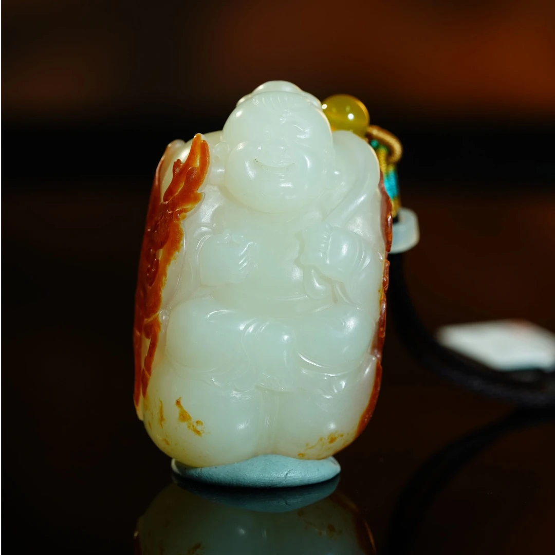 和田玉新疆带皮摆件 85.61g L251027063 B