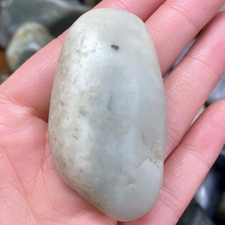 未镶嵌和田玉（糖玉）挂件