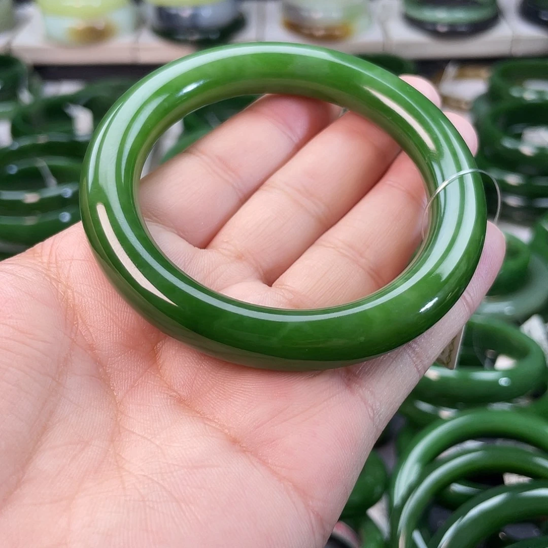 和田玉（碧玉）手镯未镶嵌