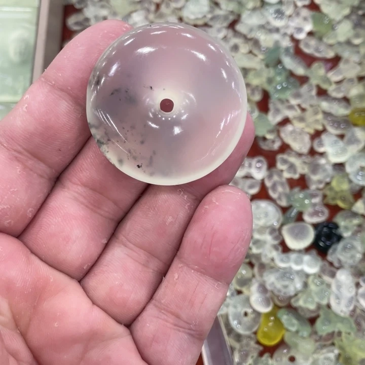 蛇纹石玉合金颈饰