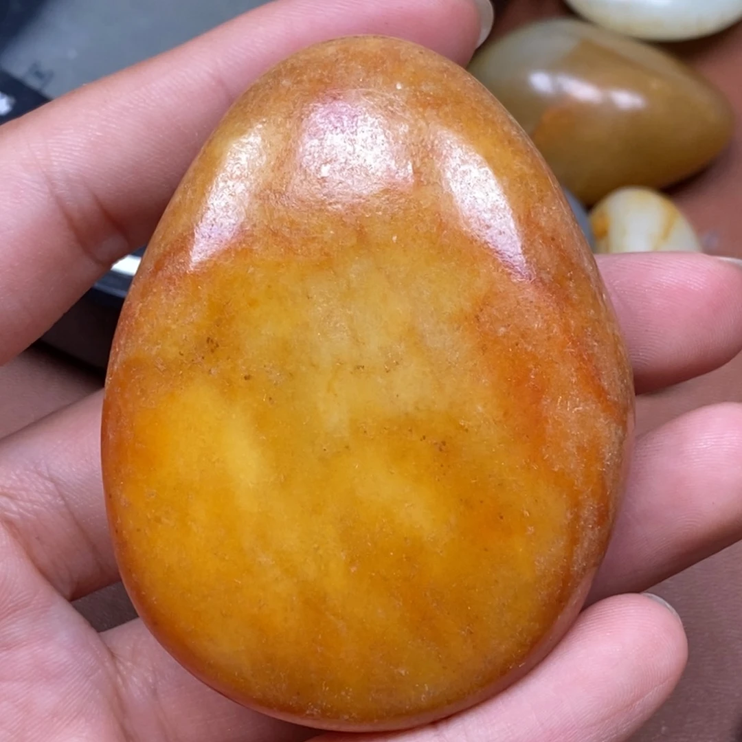 和田玉（糖玉）未镶嵌挂件
