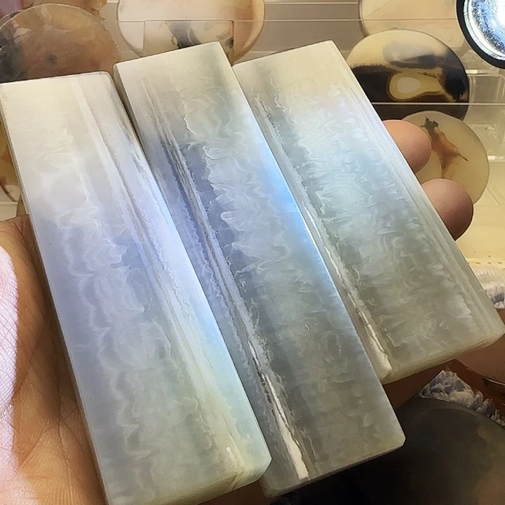 玛瑙/玉髓未镶嵌珠宝奇石