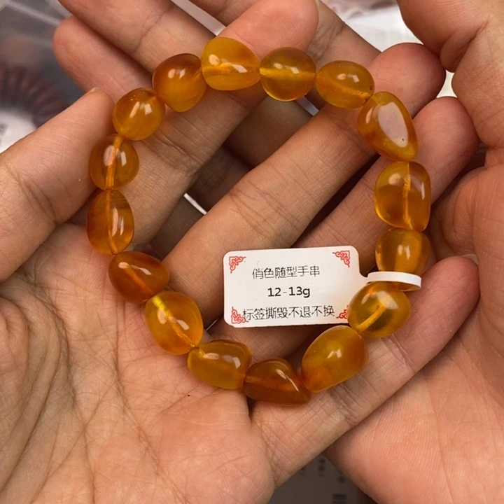 琥珀未镶嵌珠宝奇石