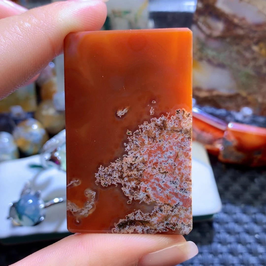 未镶嵌颈饰玛瑙/玉髓老*