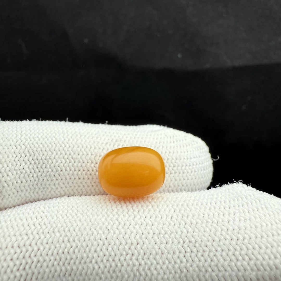 J7010天然原矿俄料蜜蜡鸡油红小桶珠8.9*12mm支持复检假一罚十