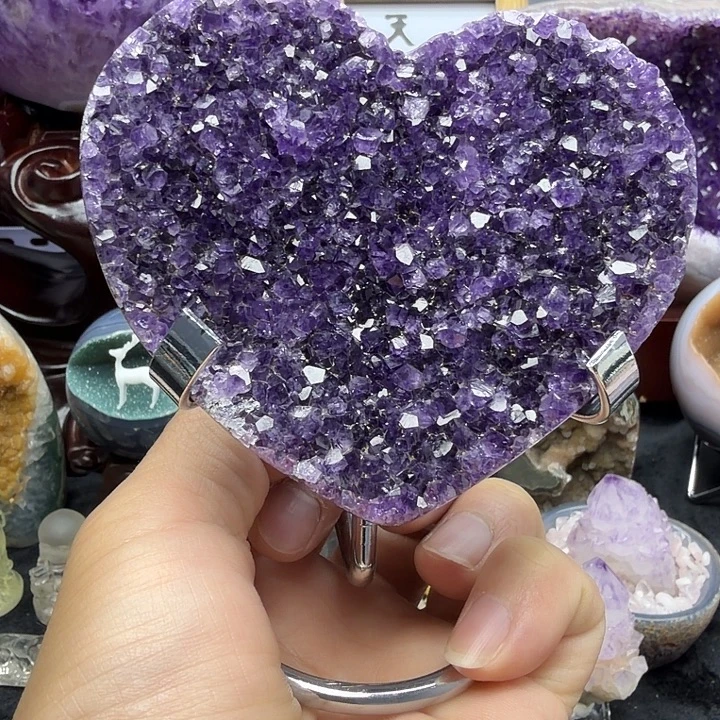 紫晶未镶嵌珠宝半成品