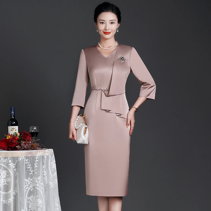 605 年轻洋气丈母娘婚宴礼服亮面高档敬酒服春秋喜婆婆喜妈妈礼服