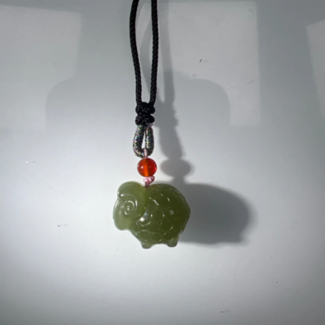 和田玉卡15-12mm小羊吊坠编号118