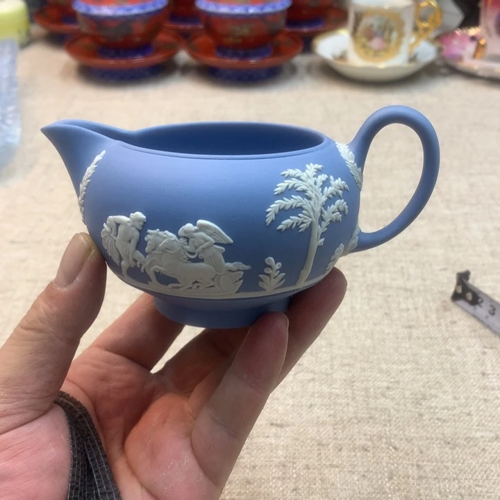 金瓷阁家的美丽瓷器