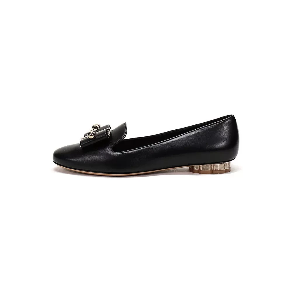 99新 FERRAGAMO/菲拉格慕 活动平底鞋 黑色 36.5码P252198066