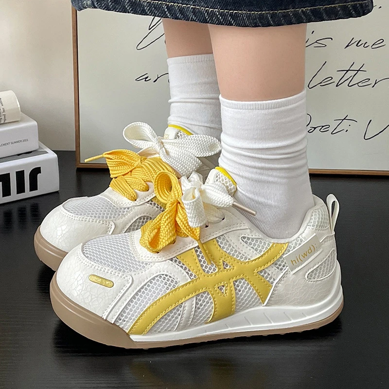 女童运动鞋2025年秋季新款儿童跑步鞋透气网面薄款软底小白鞋休闲