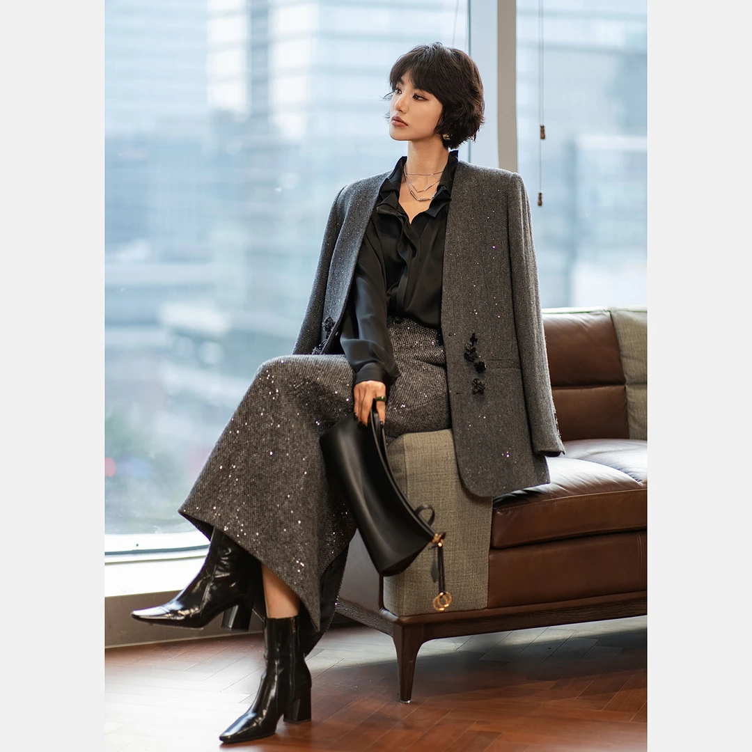 限量新年款【华灯】手工订珠花羊毛闪闪呢休闲西装鱼尾裙套装