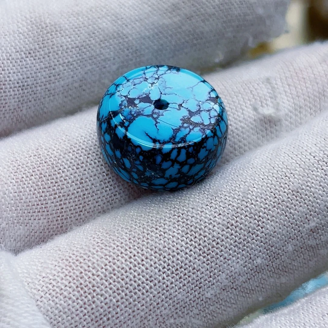 绿松石未镶嵌饰品