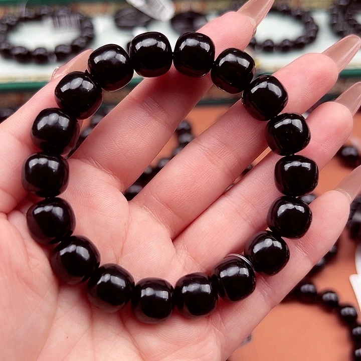 和田玉未镶嵌手串