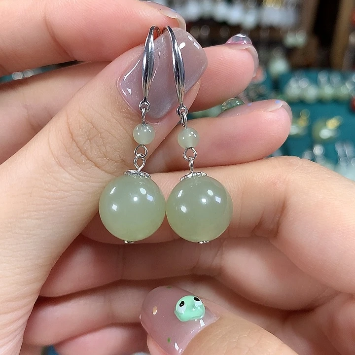 和田玉银S925镶嵌耳饰天然卡12mm左右冰晴水