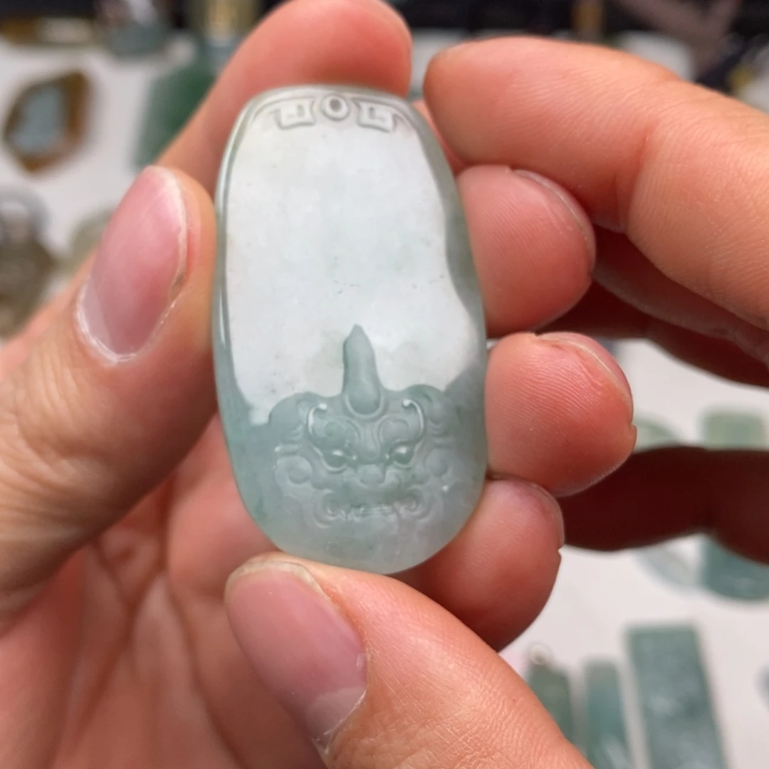 定制翡翠未镶嵌无事牌