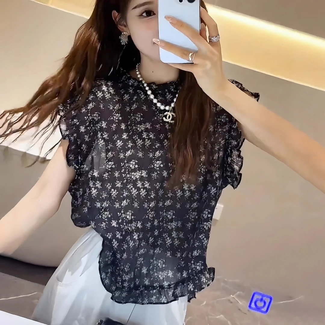 荷叶边时尚碎花小飞袖衬衫女2025新款夏季设计感宽松显瘦法式上衣