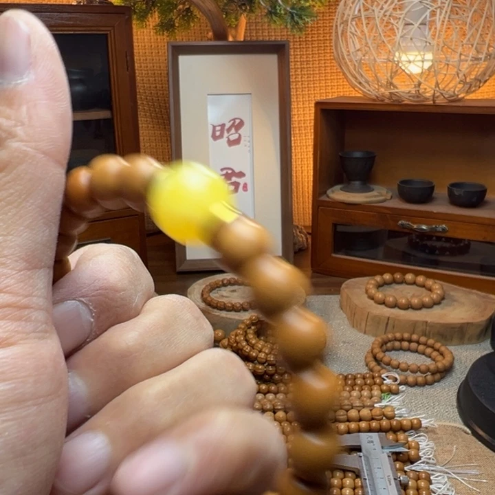 手串猴头核桃给****.老行