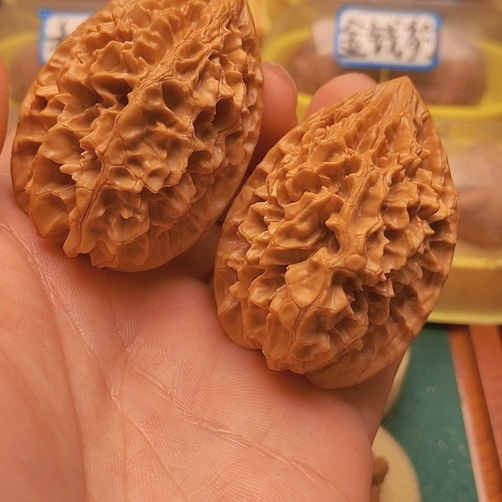 文玩核桃把件40招财鼠