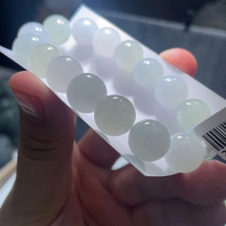 定制翡翠未镶嵌翡翠卡12+