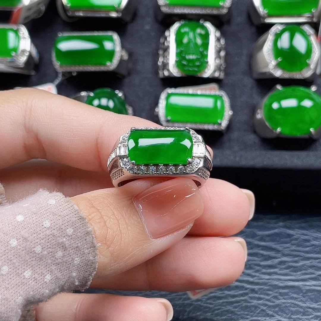 翡翠银S925镶嵌戒指天然A货翡翠没运费险0058