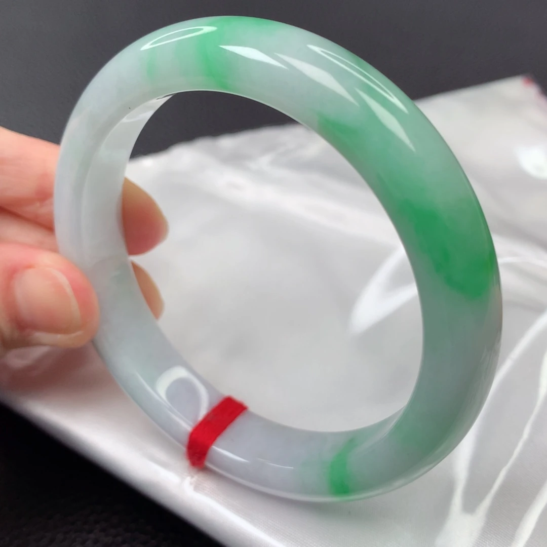 【闪购商品】翡翠手镯未镶嵌64号正圈19105